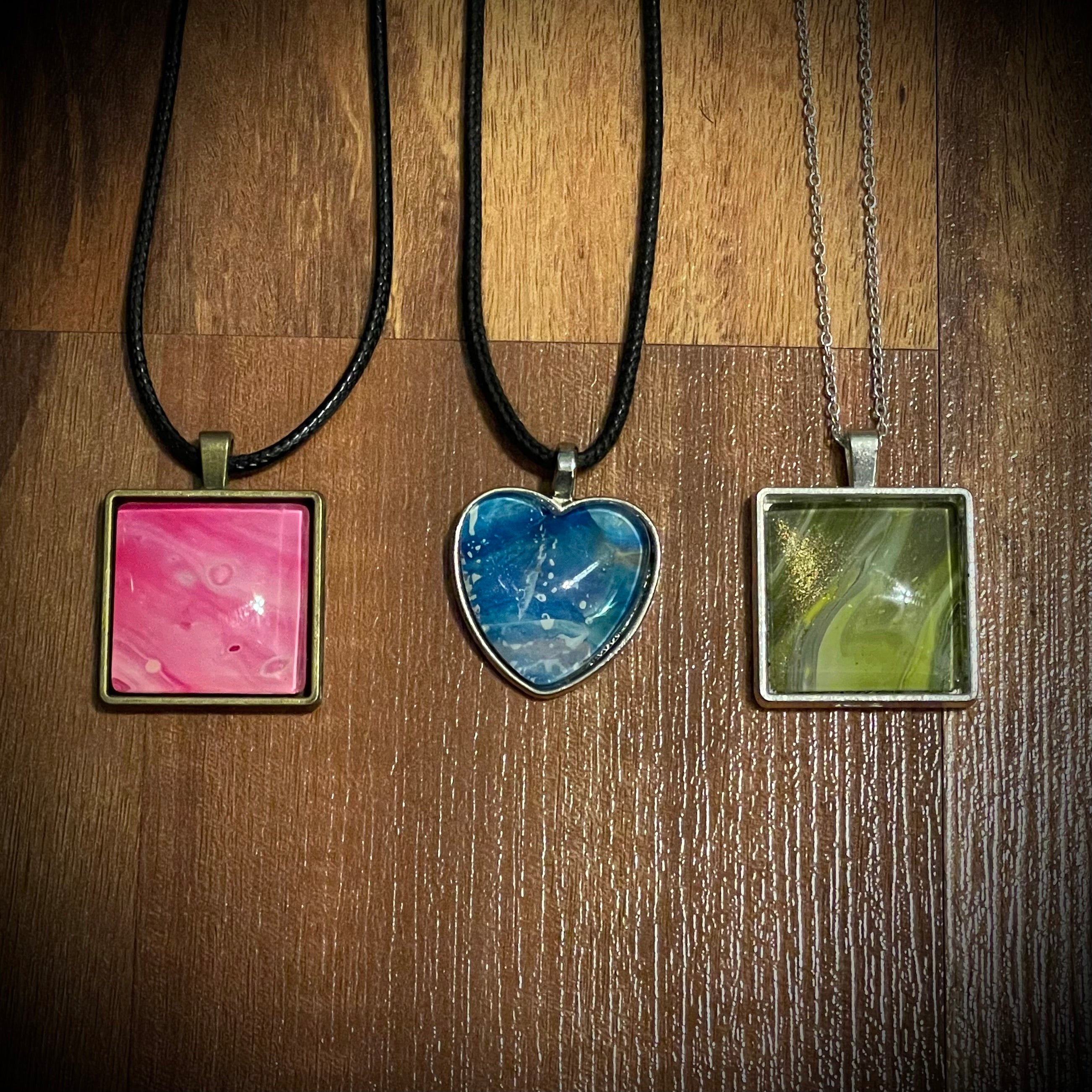 Square/Heart Acrylic Pour Necklace
